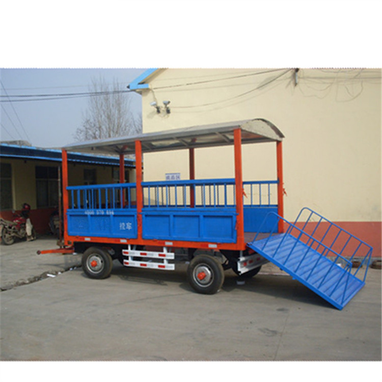 牲畜轉(zhuǎn)運(yùn)平板拖車(chē)